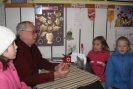 Uczniowie pytali o sukcesy sportowe Klubu i ilość członków. Nasz Klub w ciągu roku oddaje około 80 litrów krwi.